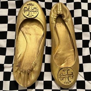 Gold Tory Burch Shoe